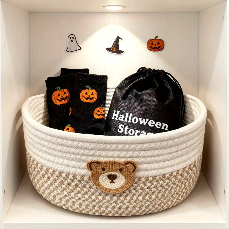 A small bear-patterned baby room basket / baby room decoration / baby room storage basket / desktop remote control storage box.